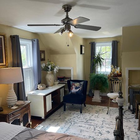 Cozy Room Near Airport & Highway 세인트루이스 외부 사진
