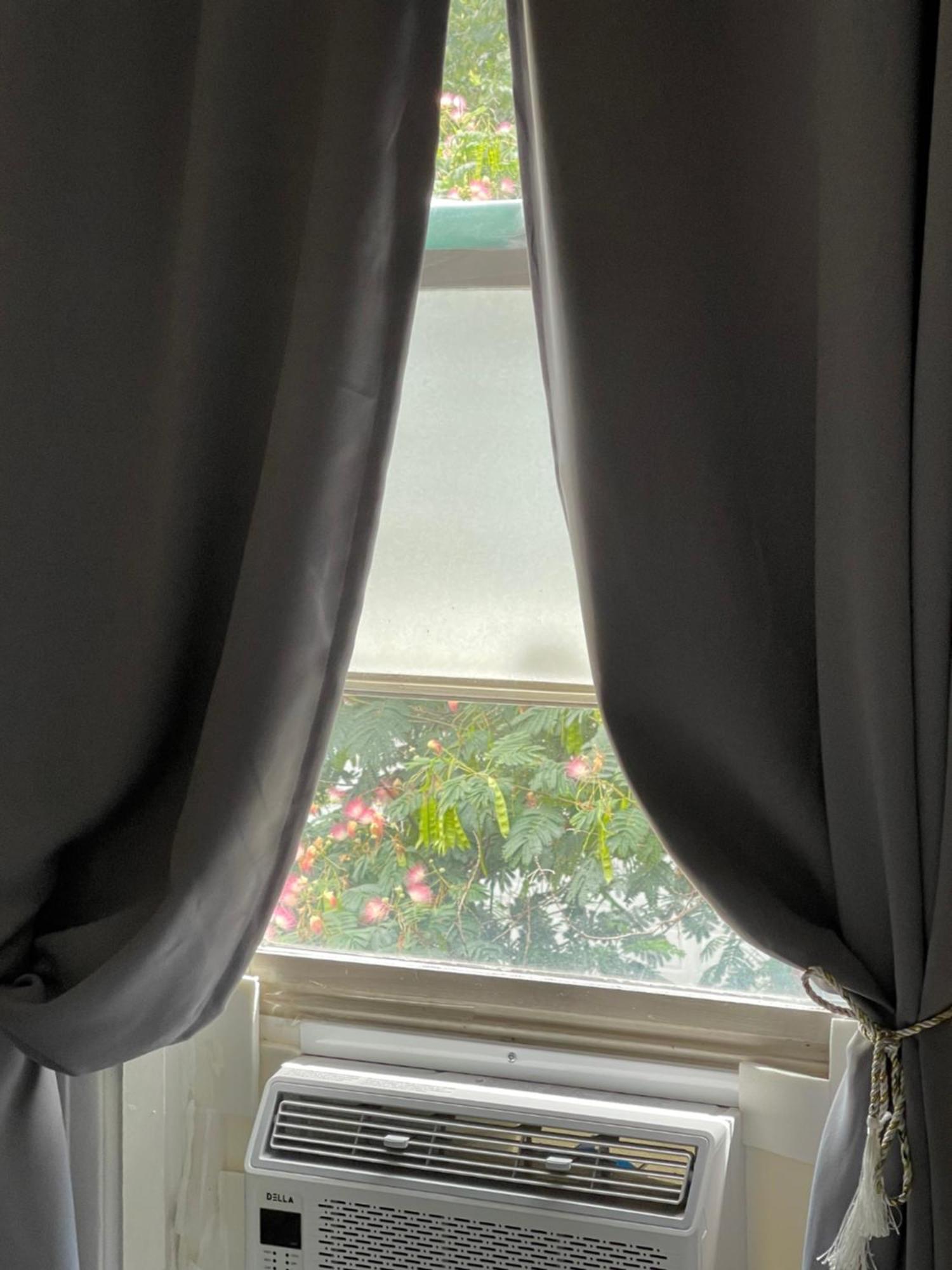 Cozy Room Near Airport & Highway 세인트루이스 객실 사진